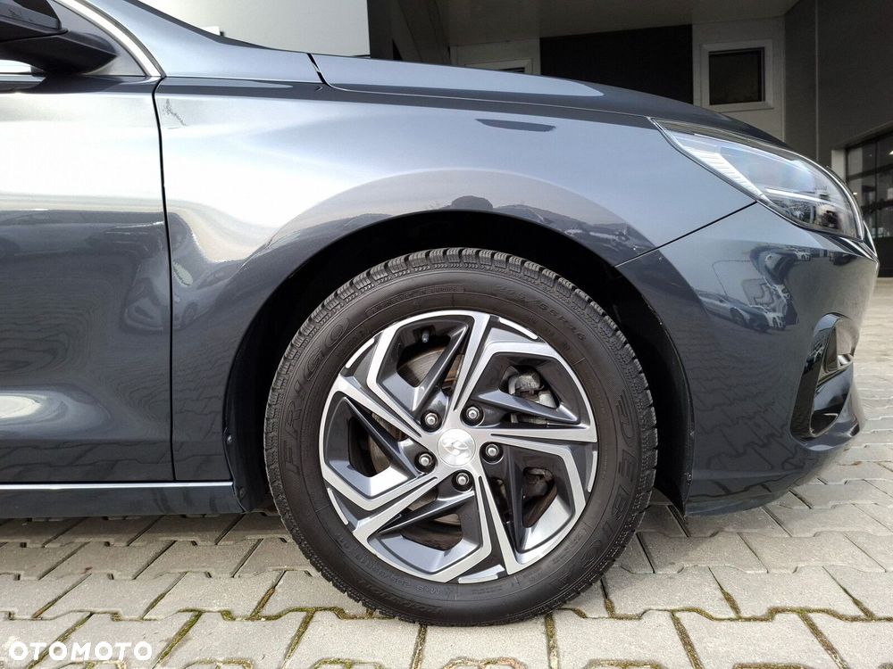 Hyundai i30 1.0 T-GDI Smart - 10