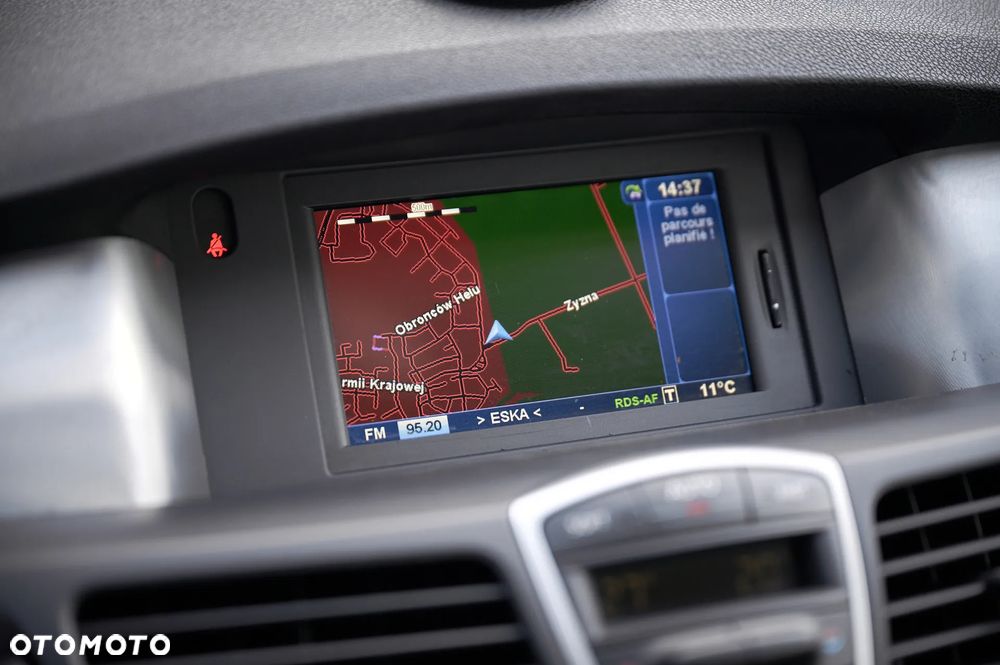 Renault Laguna 3.5 V6 Initiale - 33