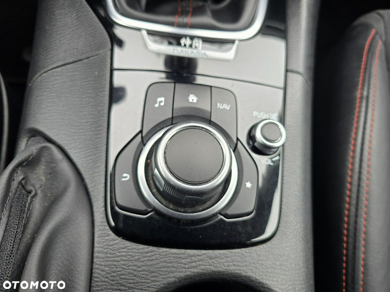 Mazda 3 SKYACTIV-G 120 NAKAMA - 19