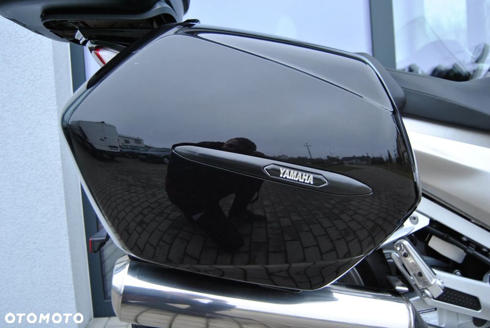 Yamaha FJR - 26
