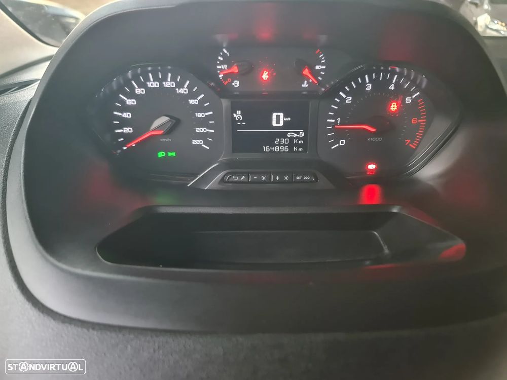 Peugeot PARTNER | GPS | AC | C/IVA DEDUTÍVEL - 17
