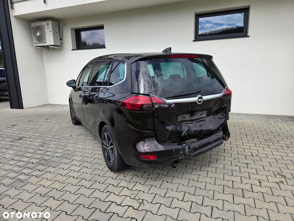 Opel Zafira - 3
