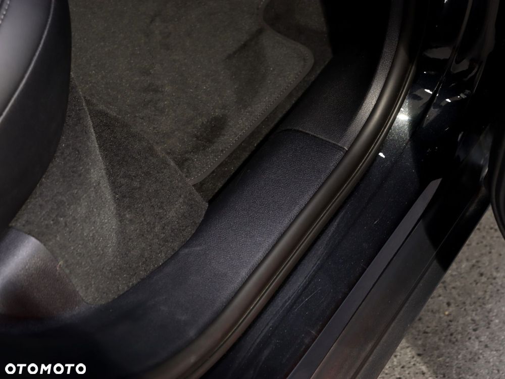 Porsche Macan Standard - 33
