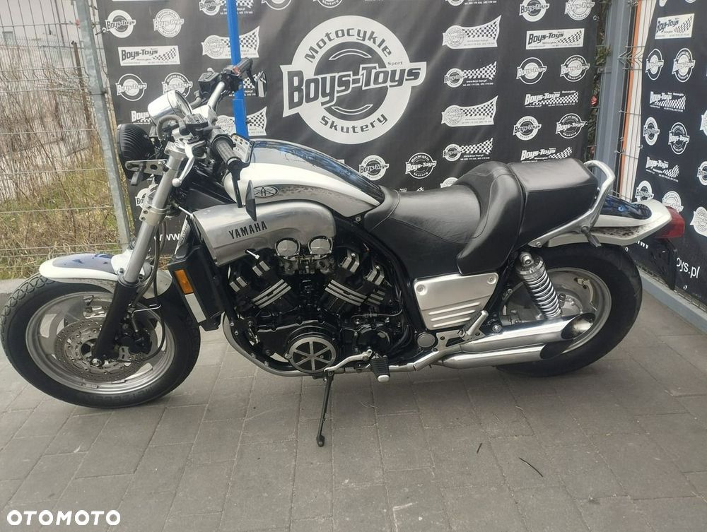 Yamaha V-MAX - 9