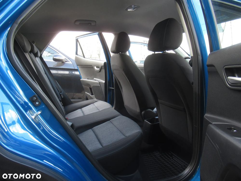 Kia Stonic 1.2 M - 8