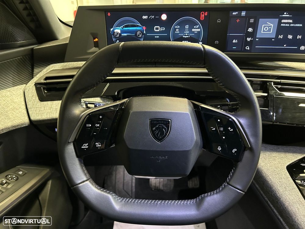 Peugeot 3008 1.2 Hybrid Allure e-DCS6 - 21