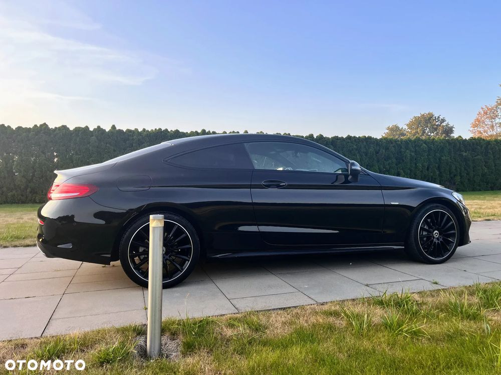 Mercedes-Benz Klasa C 200 9G-TRONIC - 9