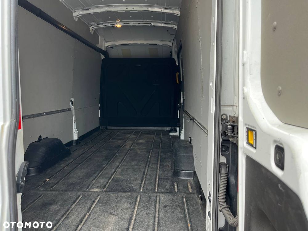 Ford Transit - 5