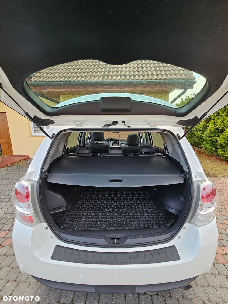 Toyota Verso 2.0 D-4D 5-Sitzer - 10