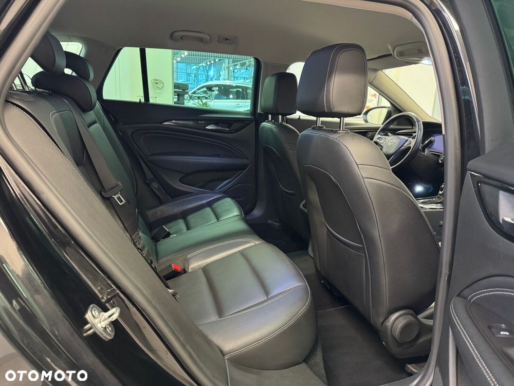 Opel Insignia CT 2.0 CDTI 4x4 Exclusive S&S - 10