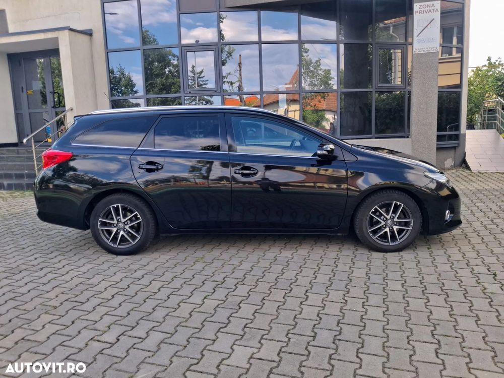 Toyota Auris - 9