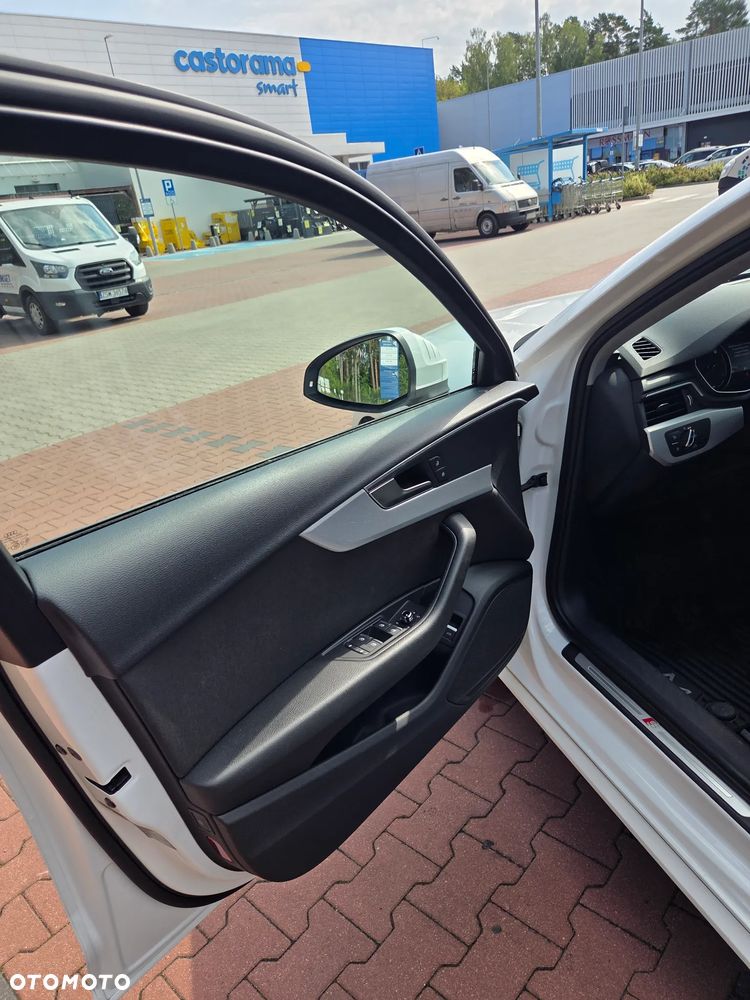 Audi A4 Limousine 1.4 TFSI S tronic - 12