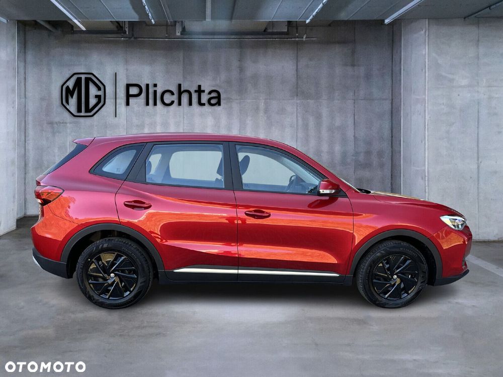 MG ZS Hybrid+ - 8