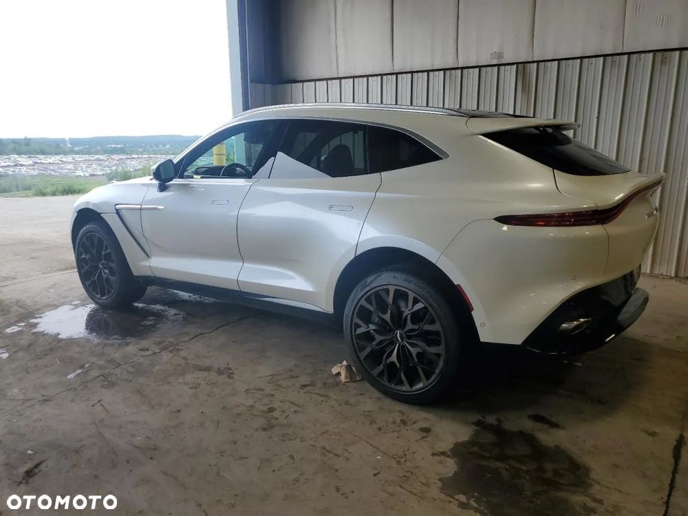 Aston Martin DBX Standard - 4