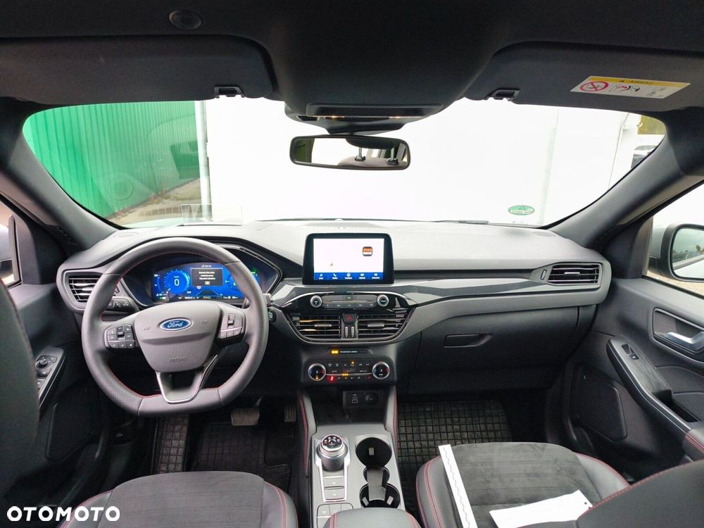 Ford Kuga - 14