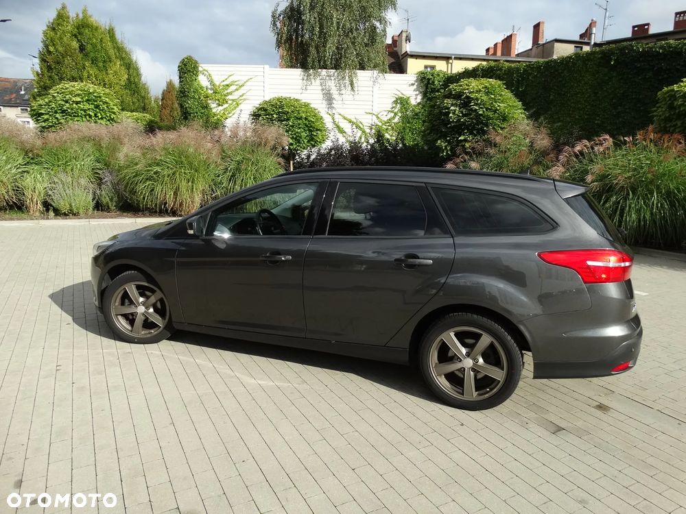 Ford Focus 1.0 EcoBoost Edition - 17