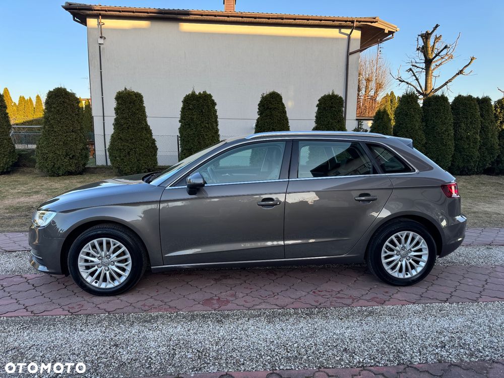 Audi A3 Sportback 1.6 TDI S tronic design - 6