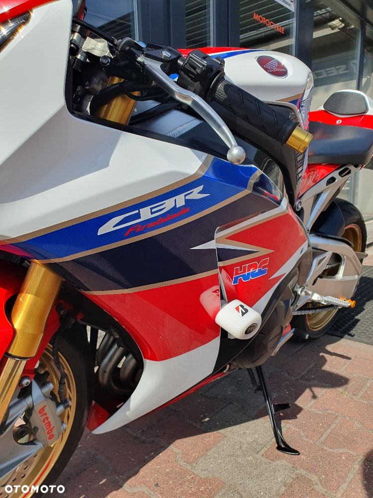 Honda CBR - 7