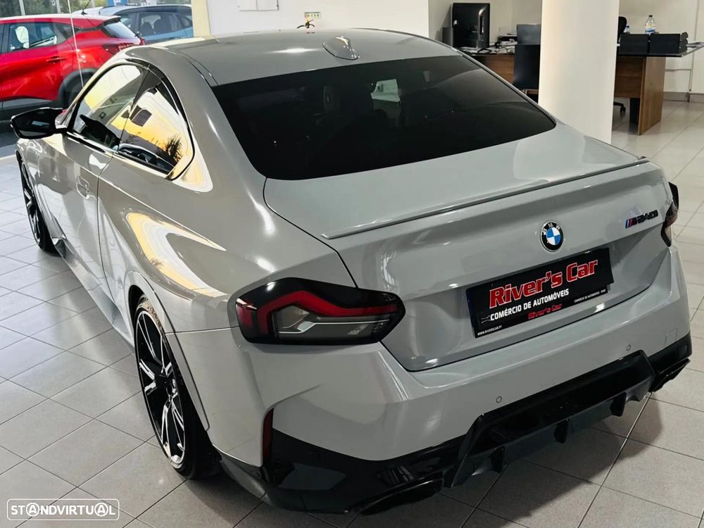 BMW M240i xDrive Auto - 10