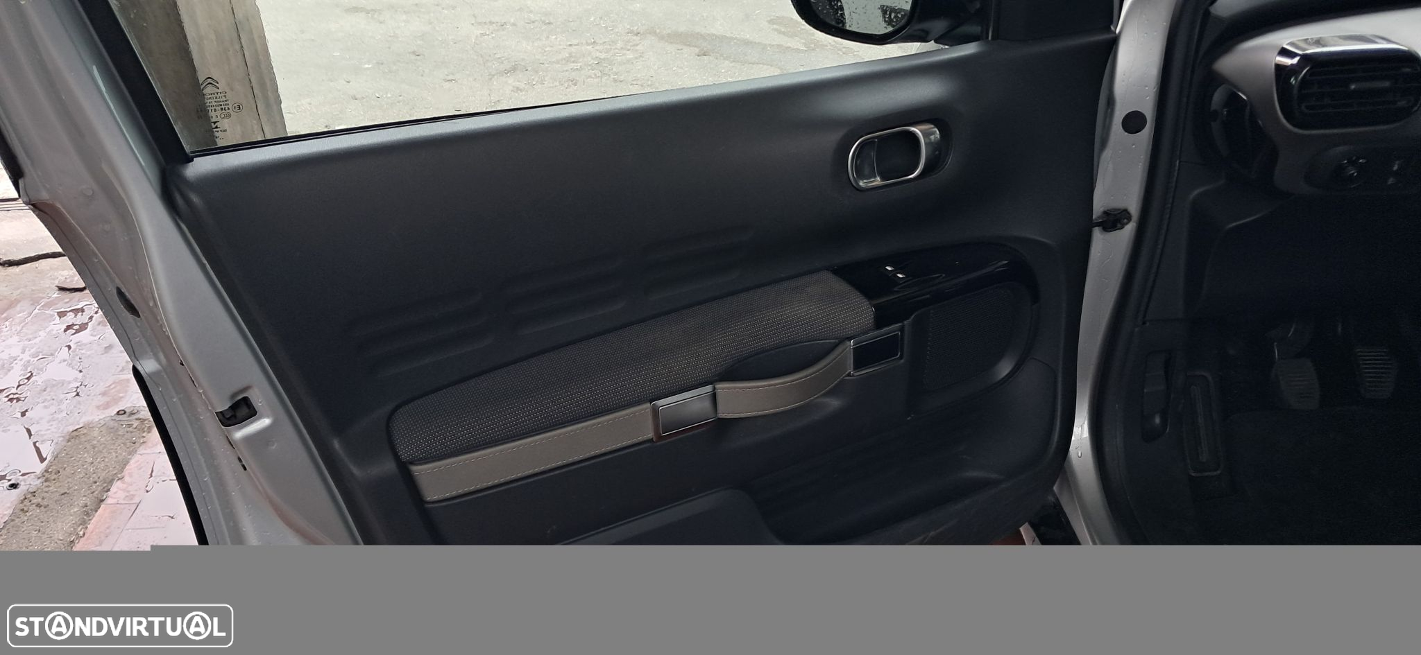 Citroën C4 Cactus 1.6 BlueHDi Shine - 4