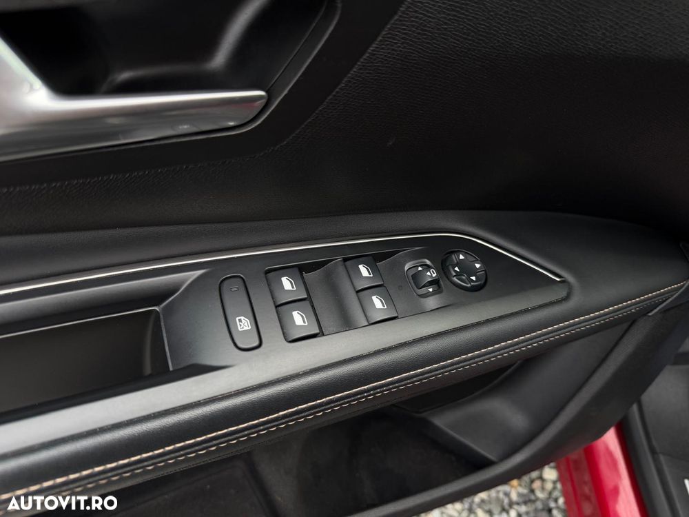 Peugeot 5008 1.2 Puretech Turbo s&s EAT8 Allure - 17