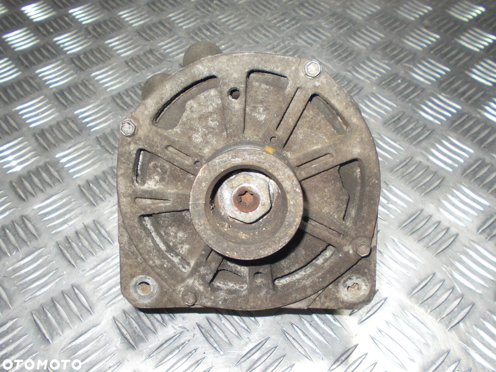 Renault Arkana I Captur I Clio IV V Duster Espace IV Megane II Grand Scenic II alternator 0.9 1.3 TCe / 1.6 2.0 / 1.9 2.2 DCI - 1
