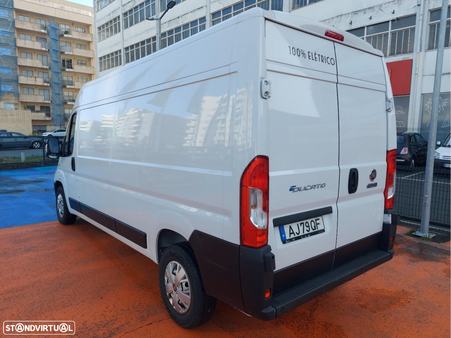 Fiat e-Ducato Furgão Maxi 35LH2 13M 347 - 12