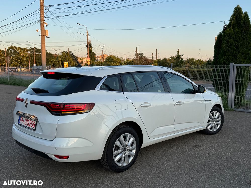 Renault Megane TCe 140 GPF EDC BUSINESS EDITION - 22