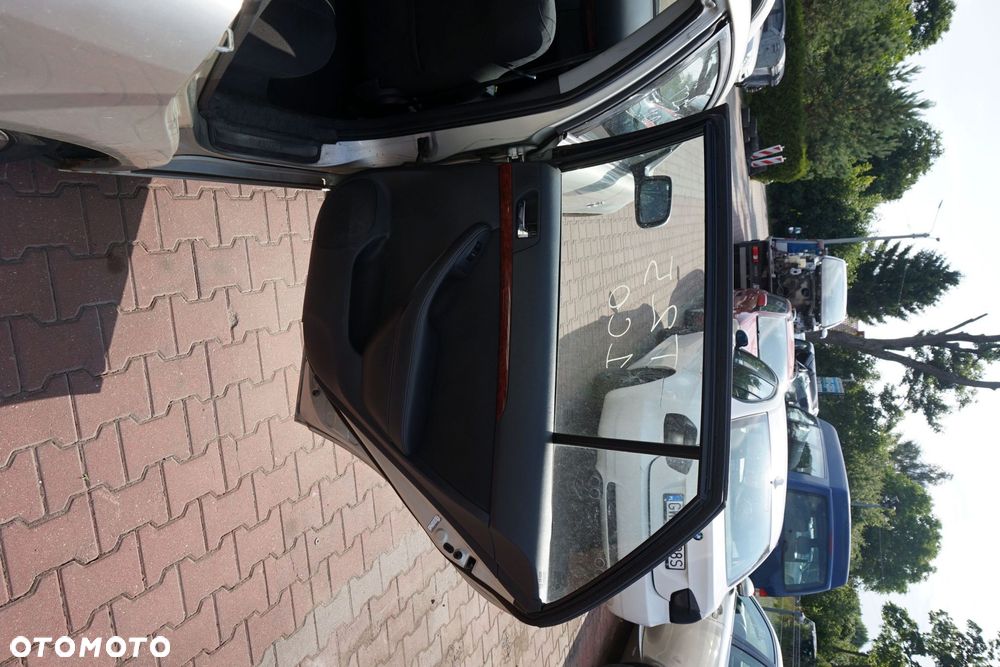 DRZWI TYLNE PRAWE AVENSIS II T25 KOMBI 1C0  SREBRNY TOYOTA 2003-2006 - 8