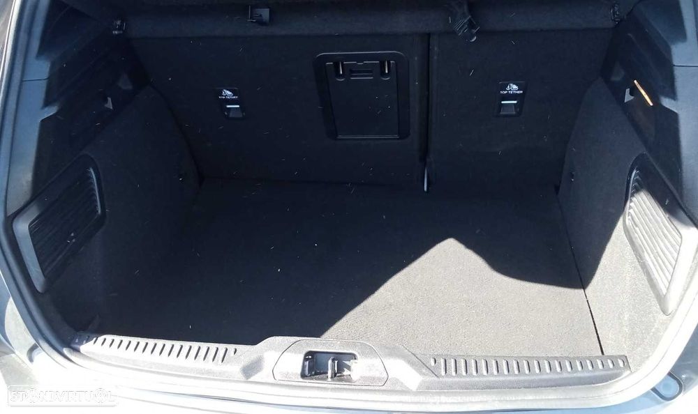 Ford Focus 1.0 EcoBoost MHEV ST-Line - 7