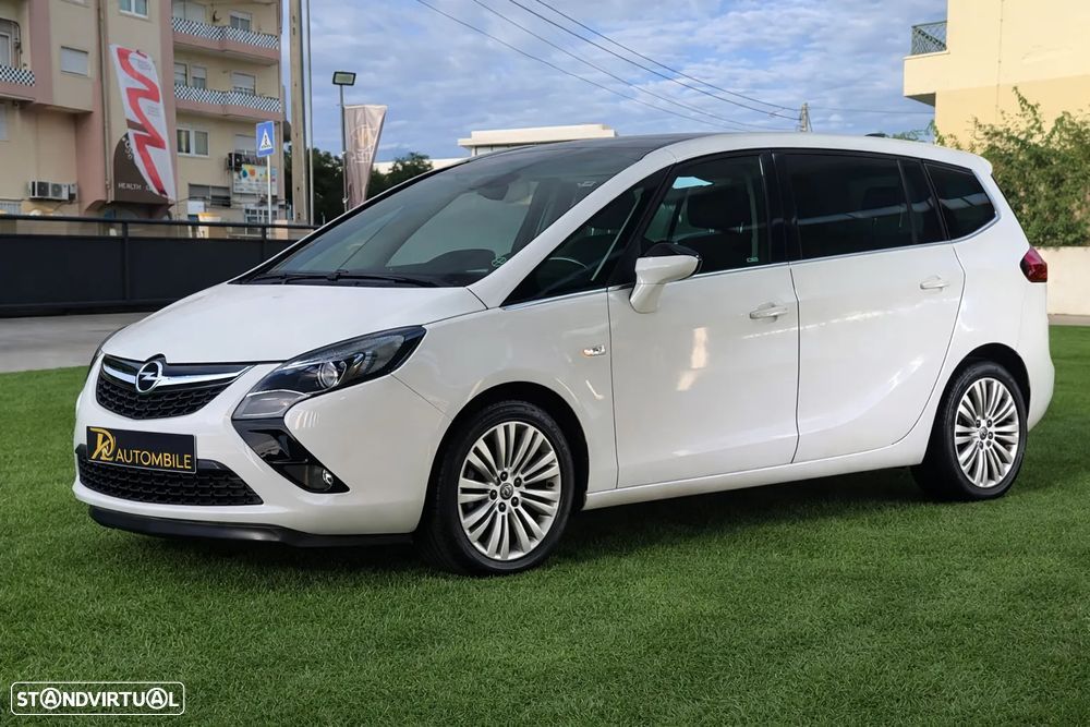 Opel Zafira 1.6 CDTi Executive - 1
