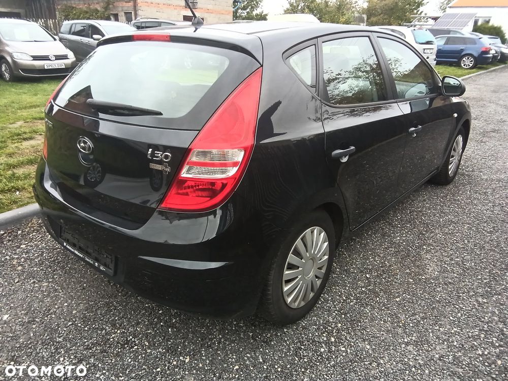 Hyundai i30 1.4 Comfort - 4