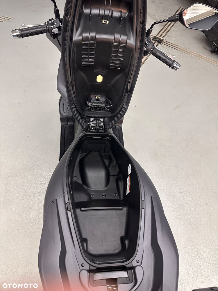 Honda PCX - 13