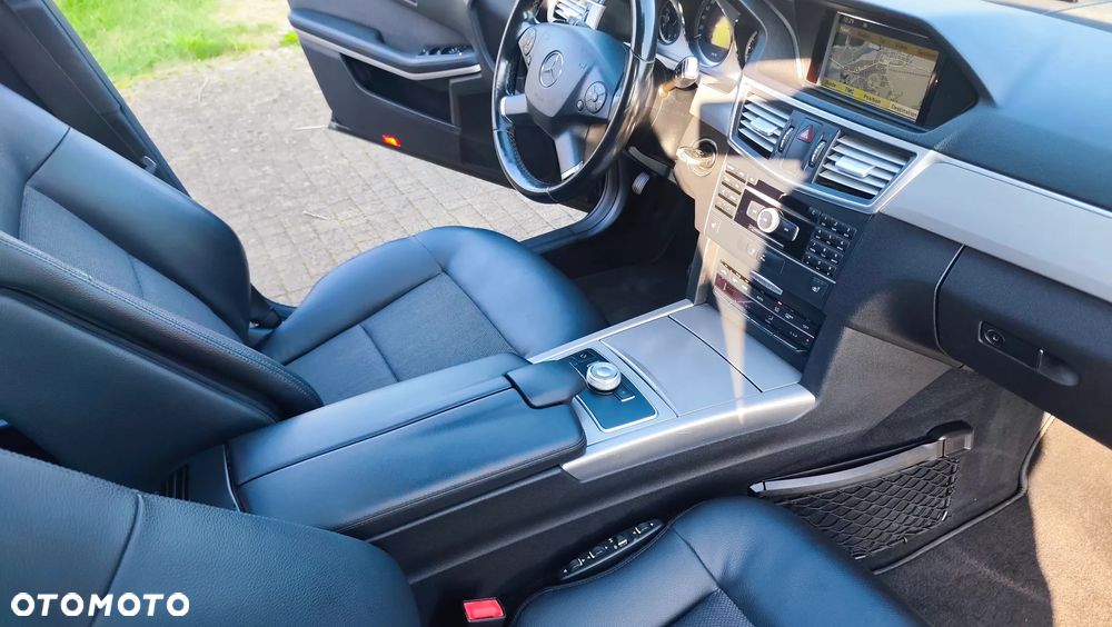 Mercedes-Benz Klasa E 320 CDI Avantgarde - 18