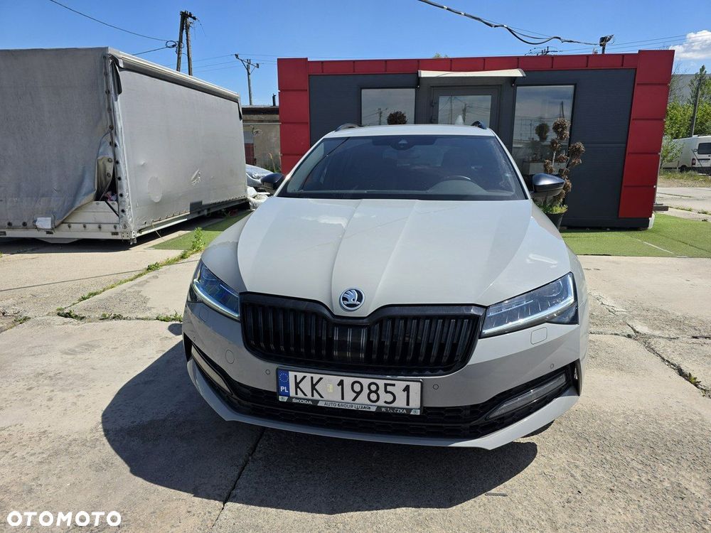 Skoda Superb - 2
