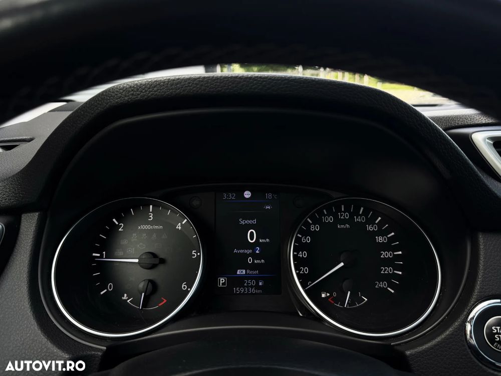 Nissan Qashqai 1.5 DCI DCT N-CONNECTA - 25
