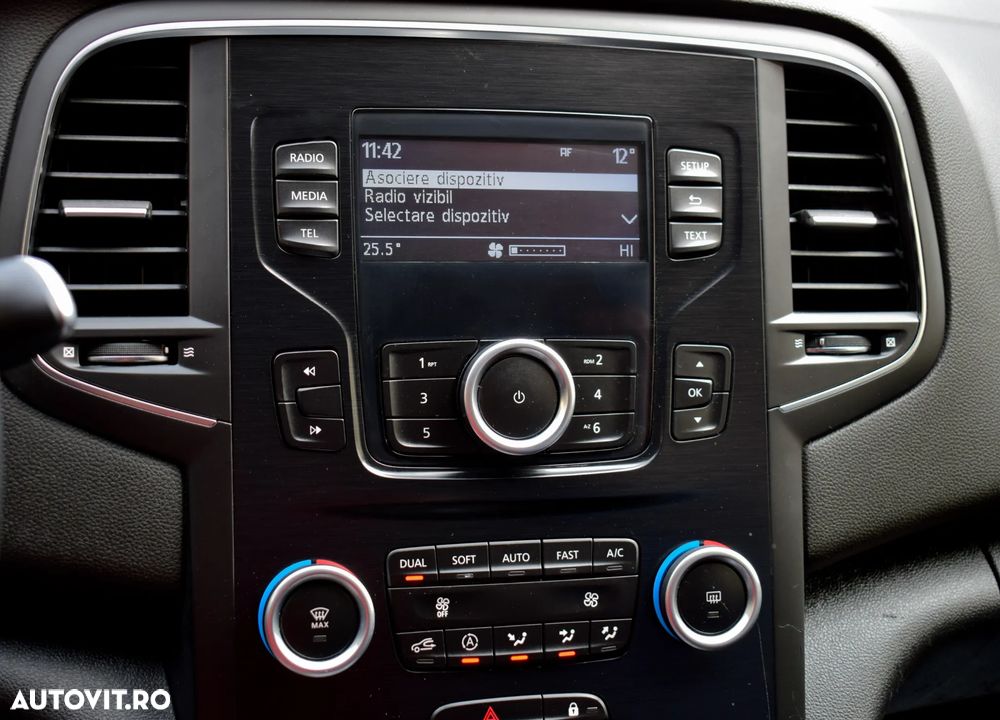 Renault Megane Blue dCi 116 EDC Intens - 24