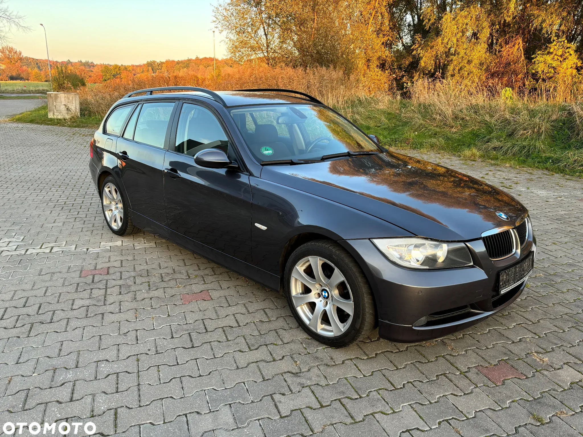 BMW Seria 3 318d - 2