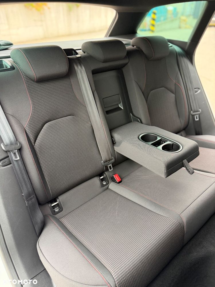 Seat Leon 1.5 TSI ACT DSG OPF FR - 11