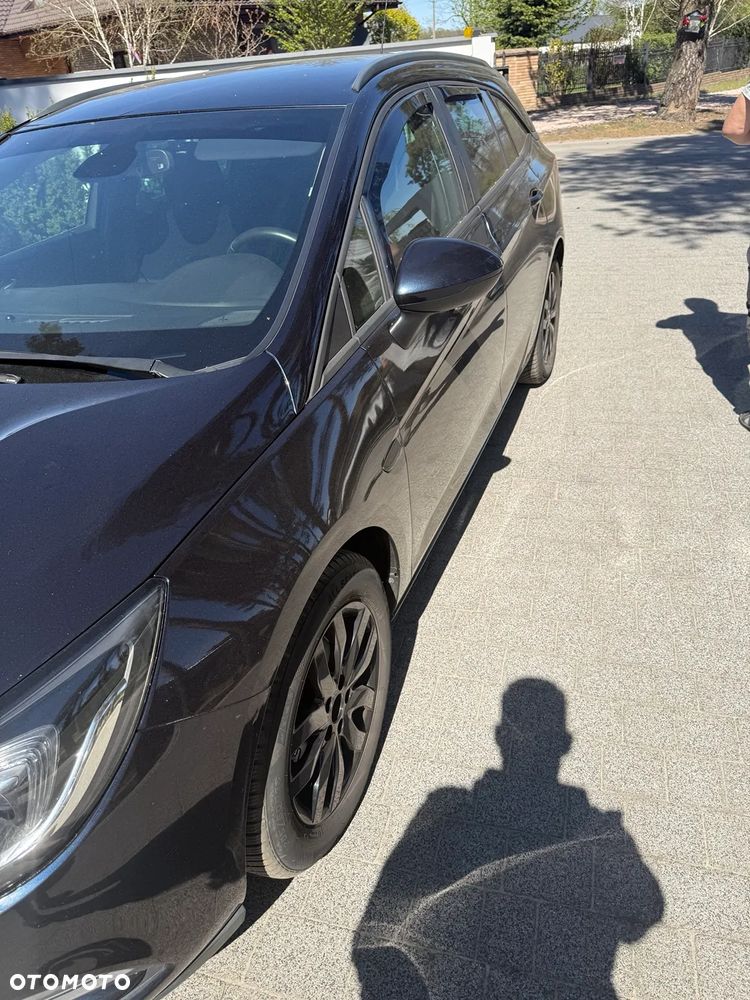 Opel Astra 1.6 CDTI Sport - 7