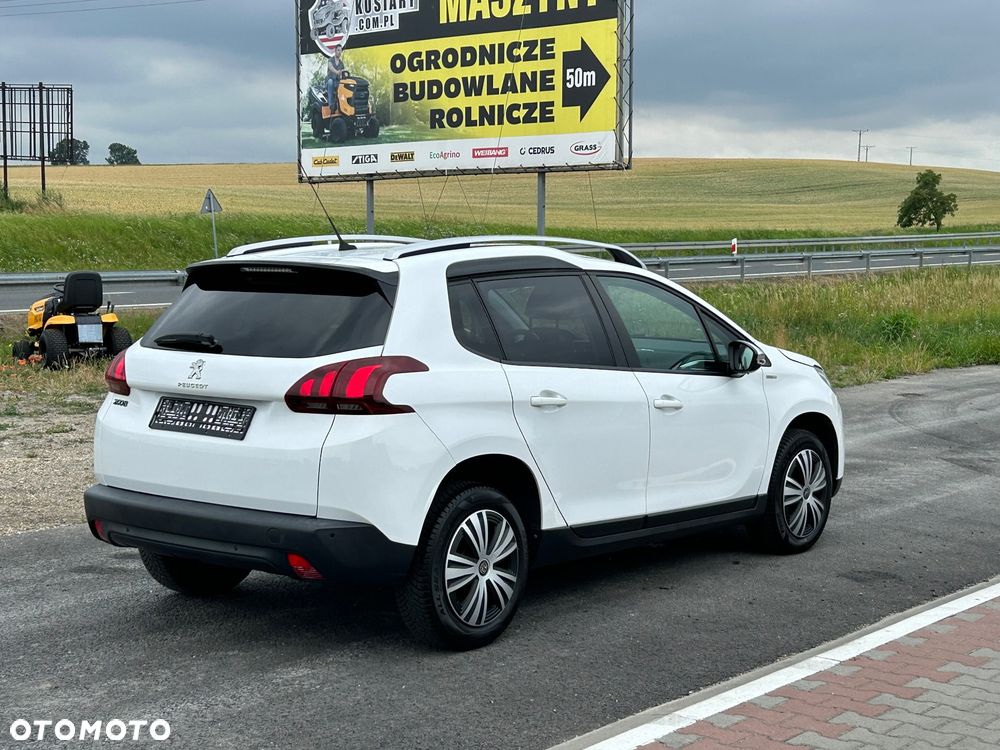 Peugeot 2008 PureTech 110 Stop&Start Style - 8