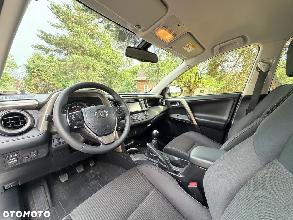 Toyota RAV4 2.0 Premium EU6 - 15