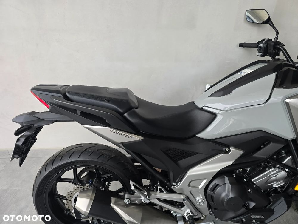 Honda NC - 37