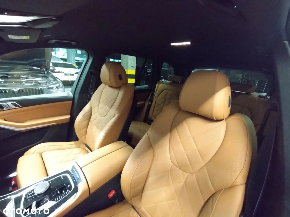 BMW X5 xDrive30d mHEV - 12