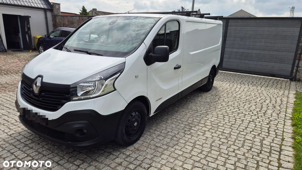 Renault TRAFIC - 2