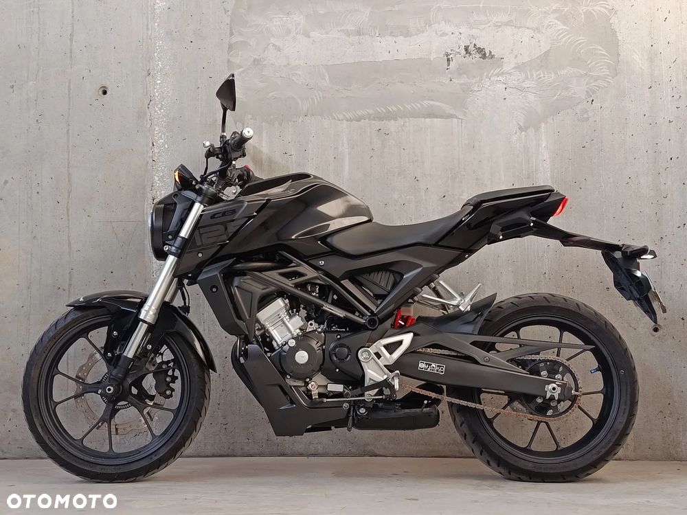Honda CB - 11