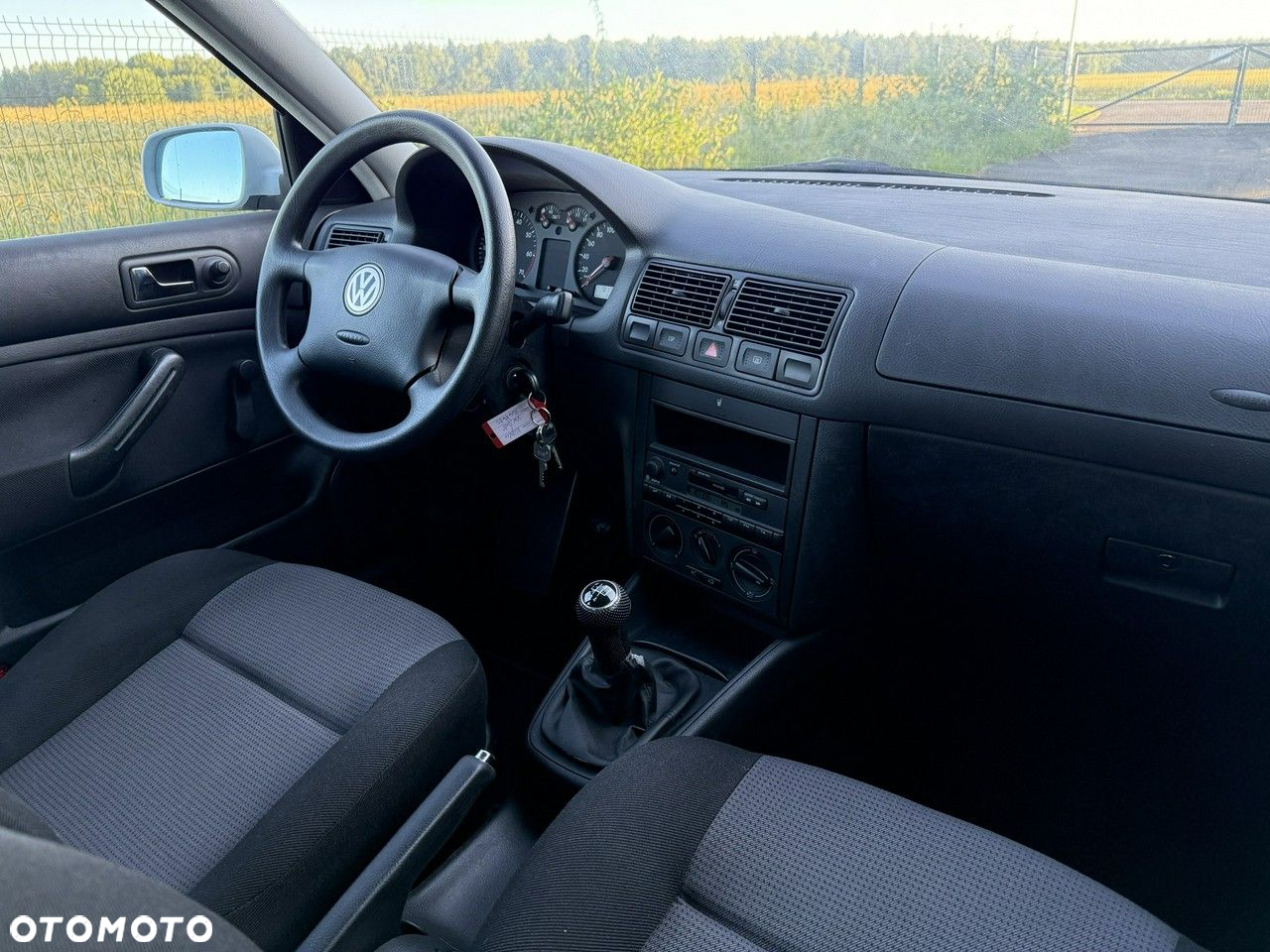 Volkswagen Golf 1.4 Comfortline - 15