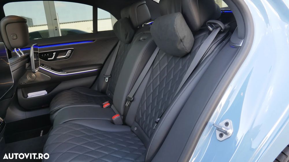 Mercedes-Benz S 500 4Matic L 9G-TRONIC - 16