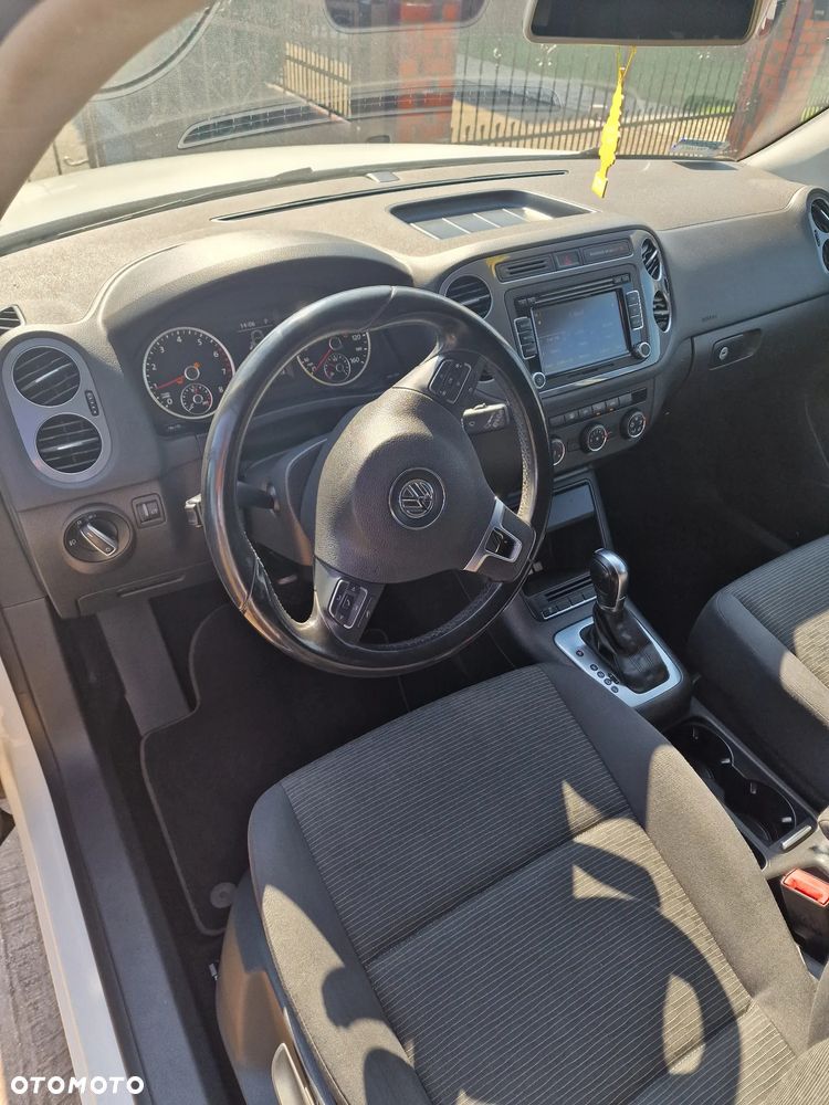 Volkswagen Tiguan - 9