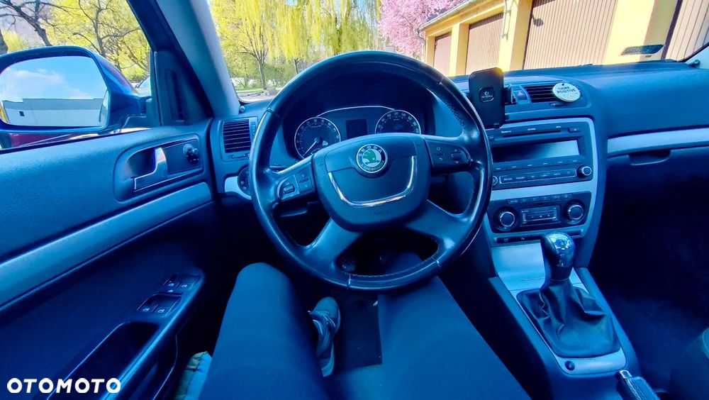 Skoda Octavia 2.0 TDI Ambiente - 8